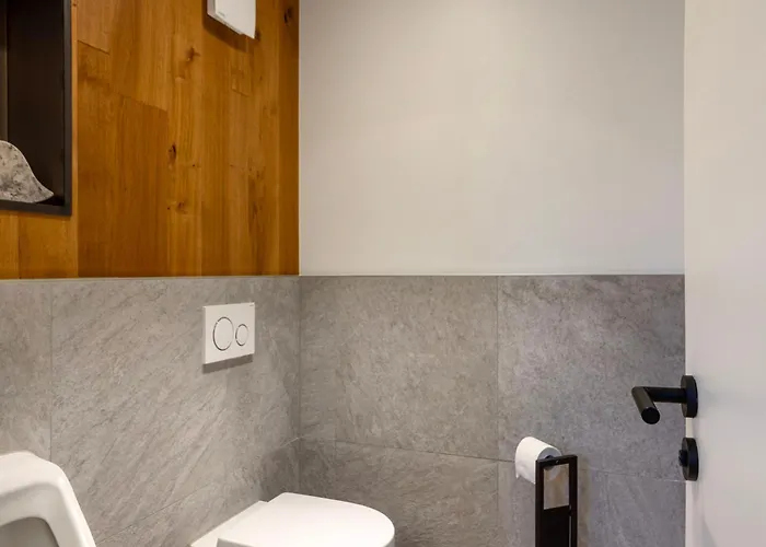 Nyaraló Buwesch 13 Nusttal